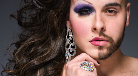 The two faces of a drag queen